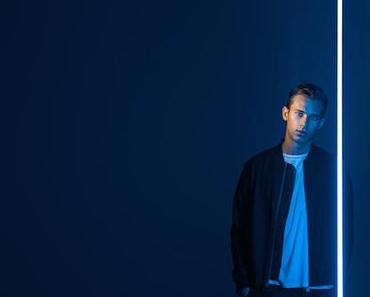 Flume en lévitation dans le clip de “Some Minds”