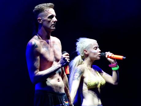 Die Antwoord aux Eurockéennes de Belfort, le 5 juillet 2015. (photo Léa Fochesato).