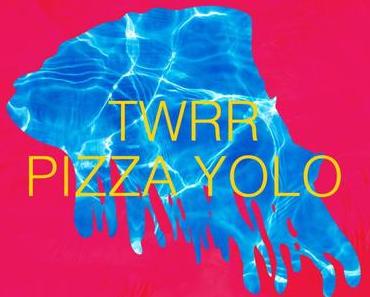 Total Warr chante l’amour dans Pizza Yolo