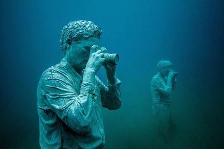 jasondecaires-2-900x600