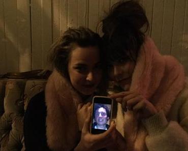 Entrevue avec Paupière : deux filles et une photo sur un iPhone