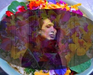 Le buffet : Rosie Valland dans une salade de fleurs comestibles