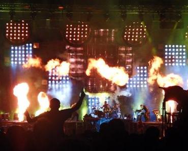 FESTIVAL, JE T’AIME, JE T’ADORE.