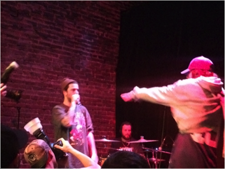 Ne pas se battre au lancement de La Carabine Photo: Catherine Guay