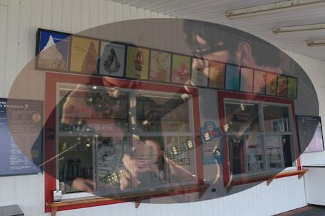 Le buffet : Renard Blanc au bar laitier renard