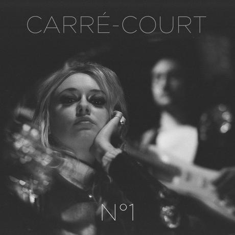 N°1 – CARRÉ-COURT
