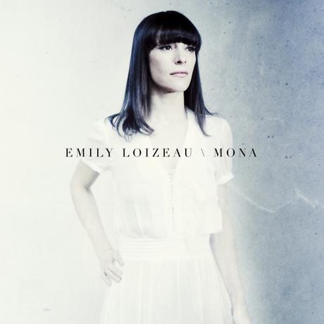 MONA – EMILY LOIZEAU