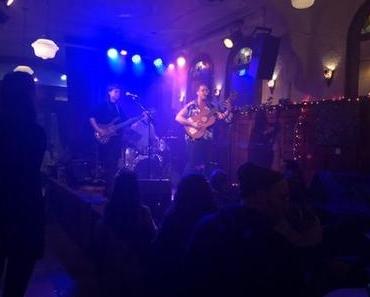 Vivre pleinement sa crise de quart de vie avec le folk-grunge d’Après l’Asphalte