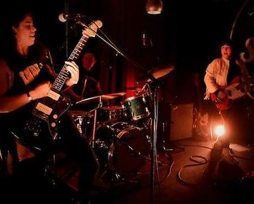 Taverne Tour: Décider de ne pas se battre au show des Shirley